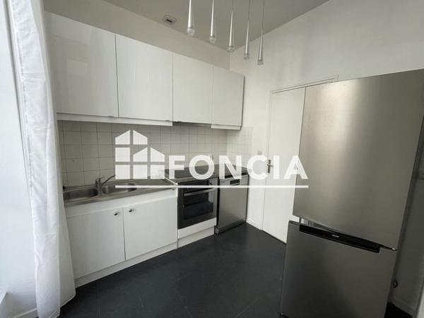 Location Appartement 4 pièces 67 m² - 21 RUE STE CROIX DES PELLETIER Rouen 76000