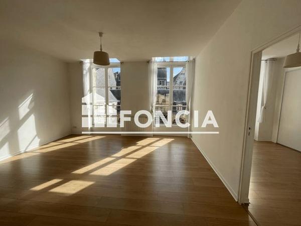 Location Appartement 4 pièces 67 m² - 21 RUE STE CROIX DES PELLETIER Rouen 76000