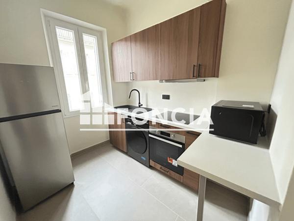 Location Studio meublé 23.25 m² - 48 RUE ROGER RENZO Marseille 13008