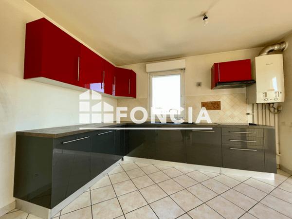 Location Appartement 3 pièces 69.86 m² - RUE ANGE FLEGIER Martigues 13500