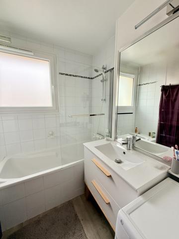 Bry-sur-Marne (94360) Appartement avec cave et place de parking privative