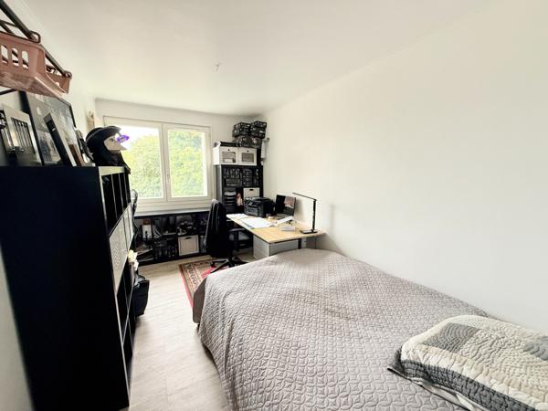 Bry-sur-Marne (94360) Appartement avec cave et place de parking privative