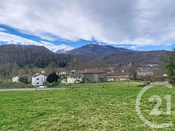 Terrain à vendre  4528 m 2   OUST  - 09