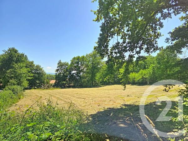 Terrain à vendre  4528 m 2   OUST  - 09