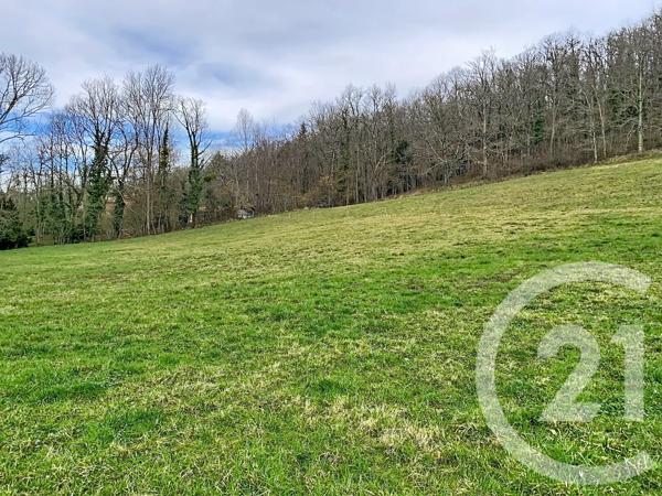 Terrain à vendre  4528 m 2   OUST  - 09