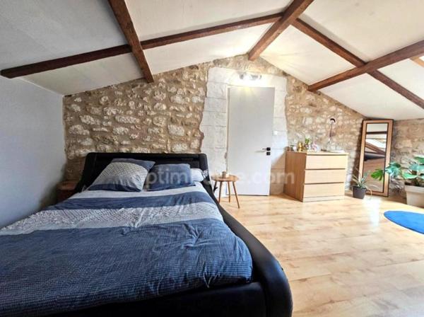 Maison en pierre atypique de 122 m² 3 chambres et 1 bureau au bord de la « Touvre »– Coup de cœur assuré à MAGNAC SUR TOUVRE (16)
