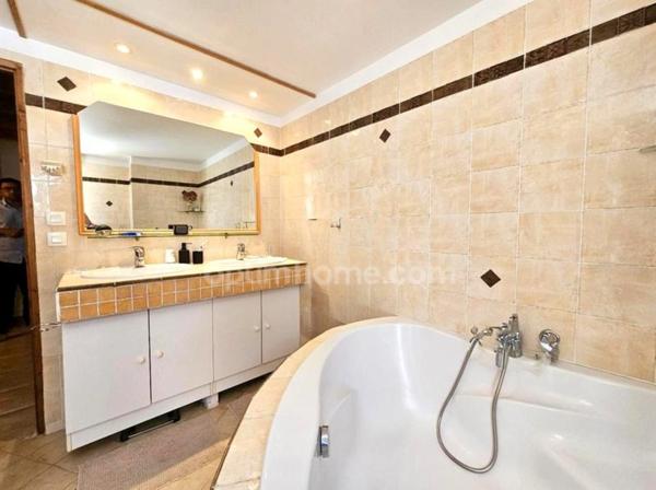 Maison en pierre atypique de 122 m² 3 chambres et 1 bureau au bord de la « Touvre »– Coup de cœur assuré à MAGNAC SUR TOUVRE (16)
