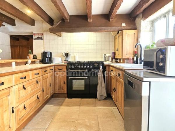 Maison en pierre atypique de 122 m² 3 chambres et 1 bureau au bord de la « Touvre »– Coup de cœur assuré à MAGNAC SUR TOUVRE (16)