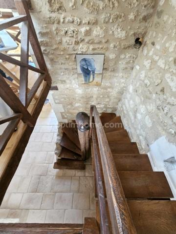 Maison en pierre atypique de 122 m² 3 chambres et 1 bureau au bord de la « Touvre »– Coup de cœur assuré à MAGNAC SUR TOUVRE (16)