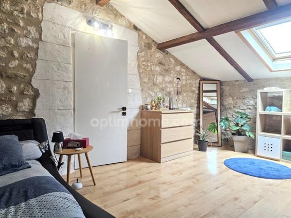 Maison en pierre atypique de 122 m² 3 chambres et 1 bureau au bord de la « Touvre »– Coup de cœur assuré à MAGNAC SUR TOUVRE (16)