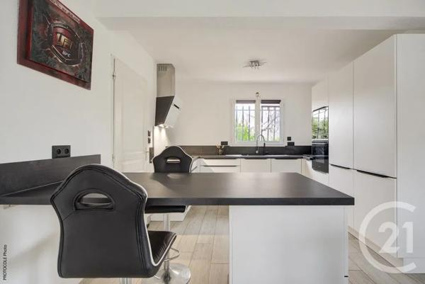 Maison à vendre  4 pièces - 87 m 2   CASTELGINEST  - 31