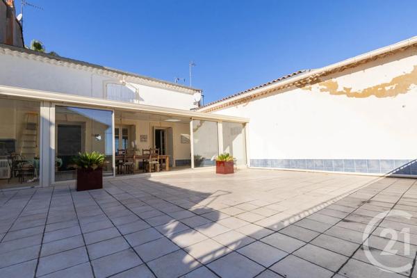 Maison à vendre  4 pièces - 133,84 m 2   AGDE  - 34