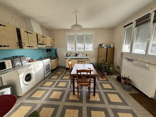 Maison à vendre |  Aigurande |  5 pièces | 118 m²