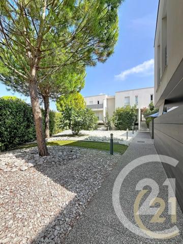 Appartement F3 à vendre  3 pièces - 63,30 m 2   ST JEAN DE VEDAS  - 34