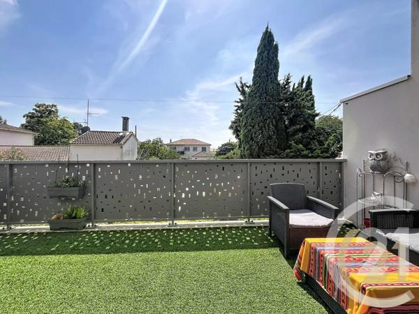 Appartement F3 à vendre  3 pièces - 63,30 m 2   ST JEAN DE VEDAS  - 34