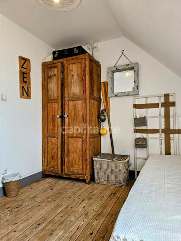 A VENDRE MAISON EN BRIQUE de 245 m² à CUVERVILLE SUR YERES