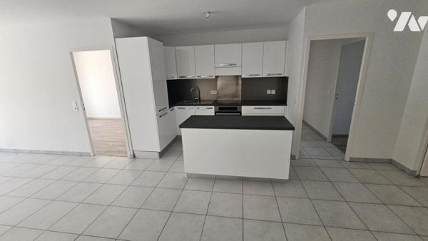 JACOB BELLECOMBETTE, appartement type 4 de 81.6 m2 avec double terrasse et vue dégagée