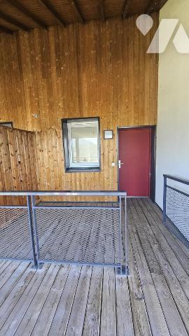 JACOB BELLECOMBETTE, appartement type 4 de 81.6 m2 avec double terrasse et vue dégagée