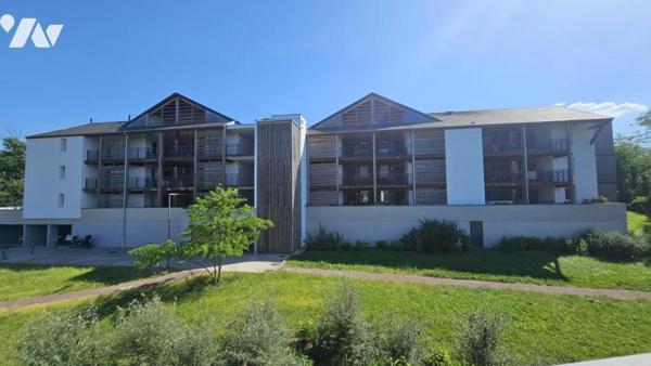 JACOB BELLECOMBETTE, appartement type 4 de 81.6 m2 avec double terrasse et vue dégagée