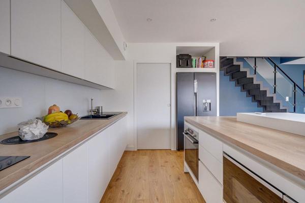 A VENDRE MAISON FAMILIALE BORDEAUX QT SAINT AUGUSTIN