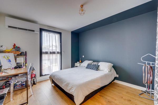 A VENDRE MAISON FAMILIALE BORDEAUX QT SAINT AUGUSTIN