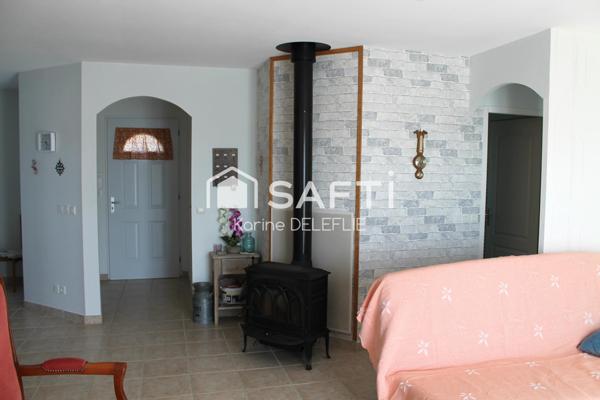 Villa 90m2 sur un terrain arboré de 2500m2