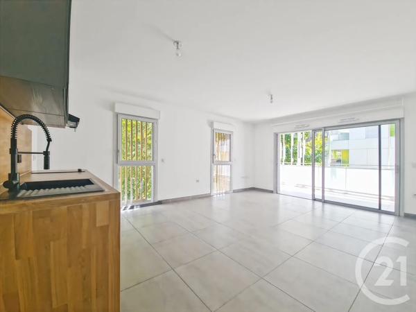 Appartement F3 à vendre  3 pièces - 63,80 m 2   MONTPELLIER  - 34