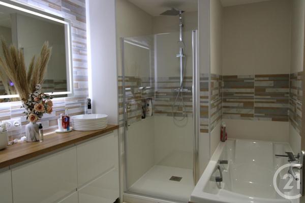 Appartement F3 à vendre  3 pièces - 93 m2 FECAMP - 76