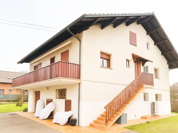 Maison à vendre 7 pièces YENNE (73)