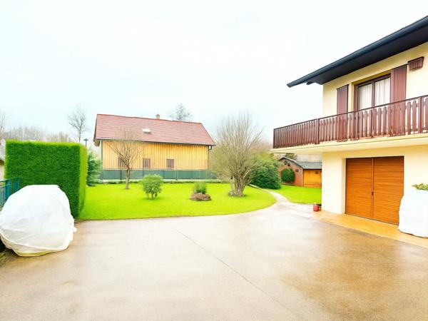 Maison à vendre 7 pièces YENNE (73)