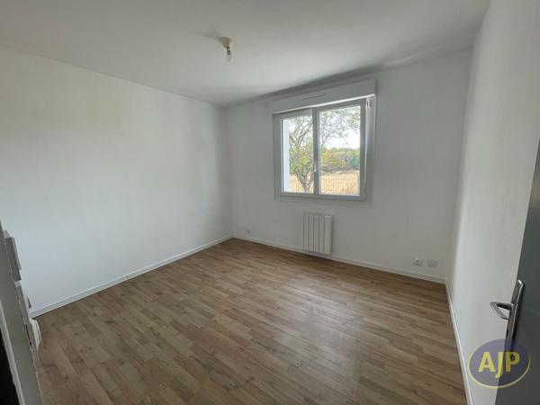 Maison à louer Heric : 6 pièces, 154m² avec 7 chambre(s) à 1 250€ - AJP Immobilier Blain