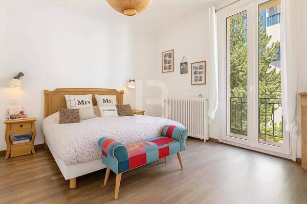 Maison individuelle 4 pièces à vendre au Cannet Mairie avec jardin, terrasse et balcon