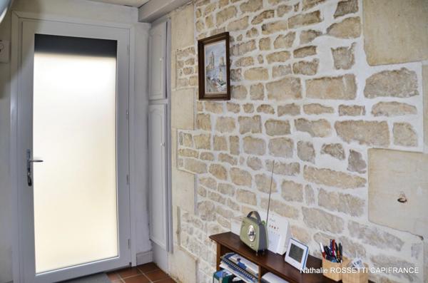 Maison à vendre 6 pièces LA GREVE SUR MIGNON (17)Maison de charme avec jardin paysagé et dépendance – 133 m² habitables sur 947 m² de terrain