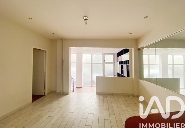 Immeuble à vendre 145,76 m² Colombes