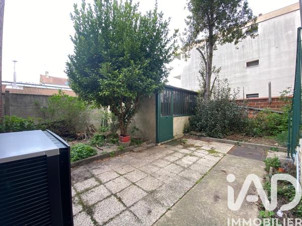 Immeuble à vendre 145,76 m² Colombes