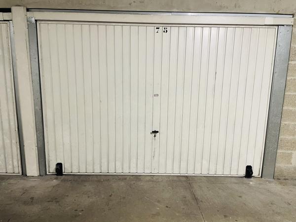 À Vendre – Appartement T2 de 55 m² en Dernier Étage avec Terrasse