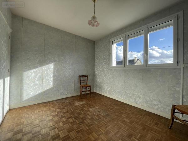 Maison à vendre à Saint-Mars-la-Brière dans la Sarthe (72470), ref : 72033-414