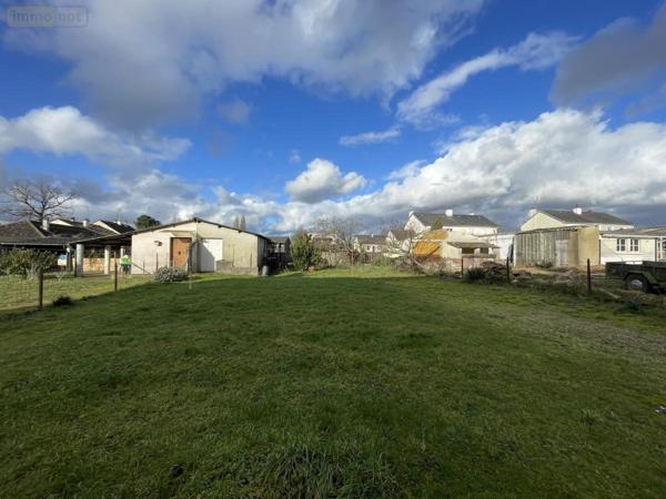 Maison à vendre à Saint-Mars-la-Brière dans la Sarthe (72470), ref : 72033-414