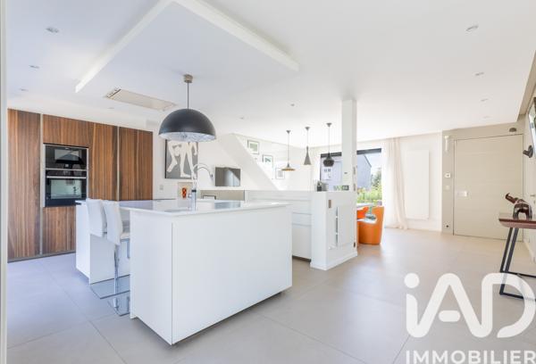 Maison à vendre 7 pièces 200 m² Le Plessis-Robinson