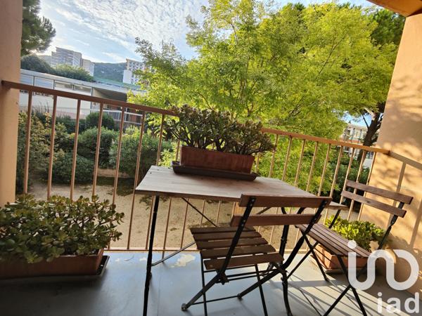 Appartement à vendre 3 pièces 63 m² Marseille 10
