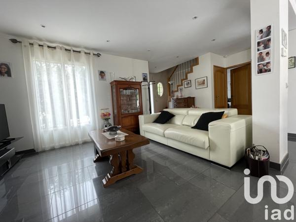 Maison à vendre 6 pièces 128 m² Ris-Orangis