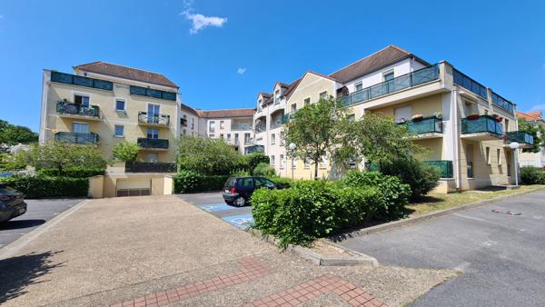 Appartement Eragny 4 pièce(s) 80 m2 avec terrasse !