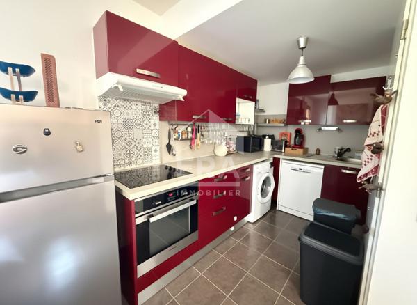 A vendre : Beau duplex 3 pièces à Herblay Sur Seine avec terrasse sans vis-à-vis  et 2 places de parking