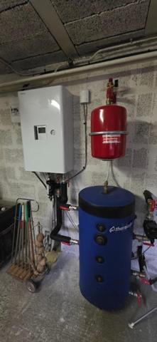 MAISON FAMILIALE DE 100M² ET SON SOUS SOL.