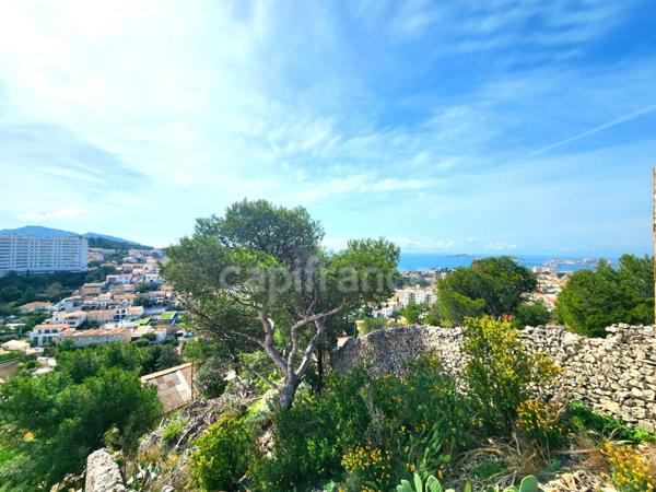 Propriété à vendre 5 pièces MARSEILLE 7EME ARRONDISSEMENT (13) VAUBAN