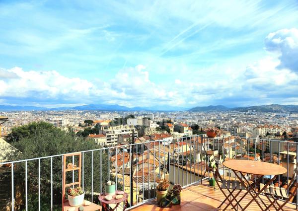 Propriété à vendre 5 pièces MARSEILLE 7EME ARRONDISSEMENT (13) VAUBAN