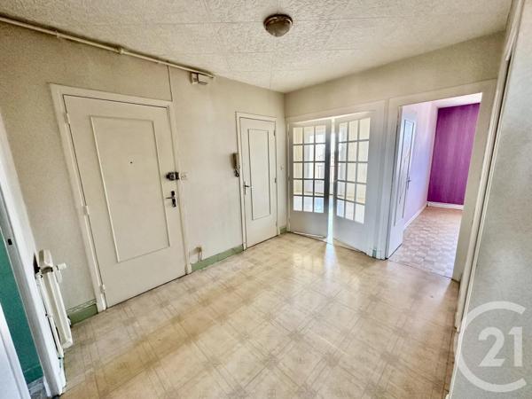 Appartement F3 à vendre  3 pièces - 63,21 m 2   ROANNE  - 42
