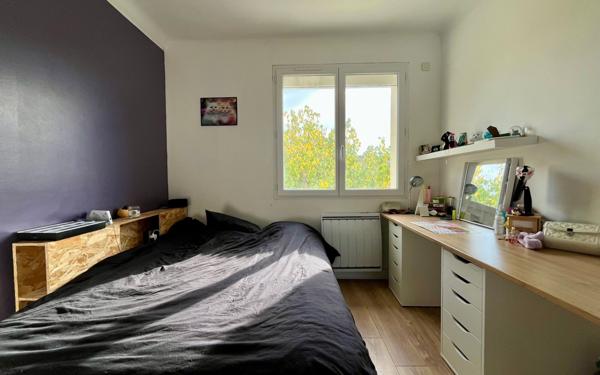 Maison à vendre    5 pièces • 142 m2 Aiffres