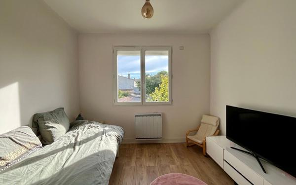 Maison à vendre    5 pièces • 142 m2 Aiffres