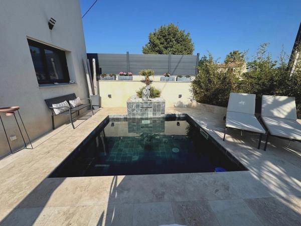 BALI – Maison contemporaine meublée avec piscine – La Fare-les-Oliviers